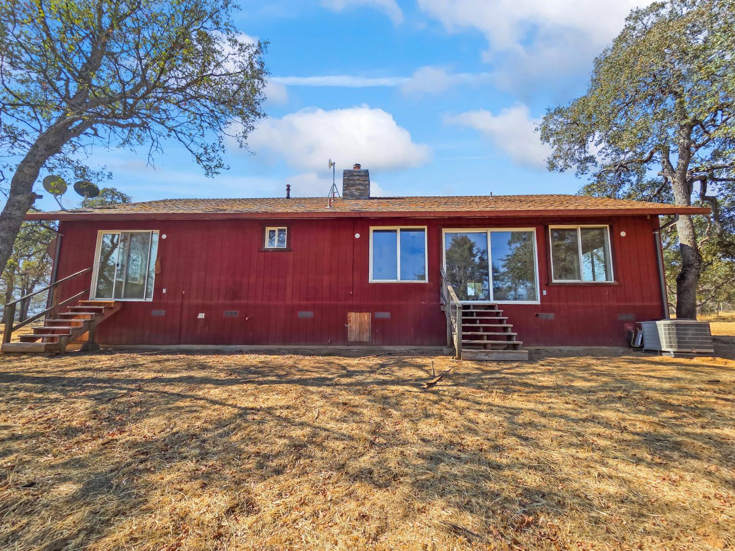 4745 Bear Valley Road Mariposa, CA 95338 - Photo 16 of 17 Gallery Image 16