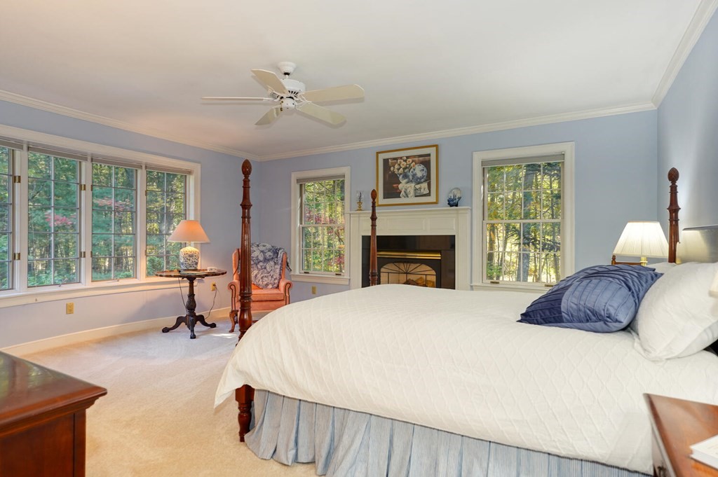 411 Robinson Road Boxborough, MA 01719 - Photo 17 of 41 Gallery Image 17