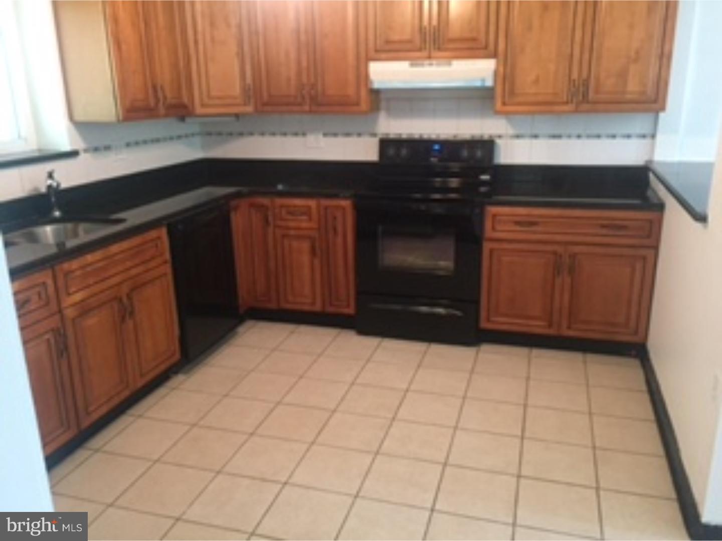 62 County Line Road Huntingdon Valley, PA 19006 - Photo 6 of 12 Kitchen