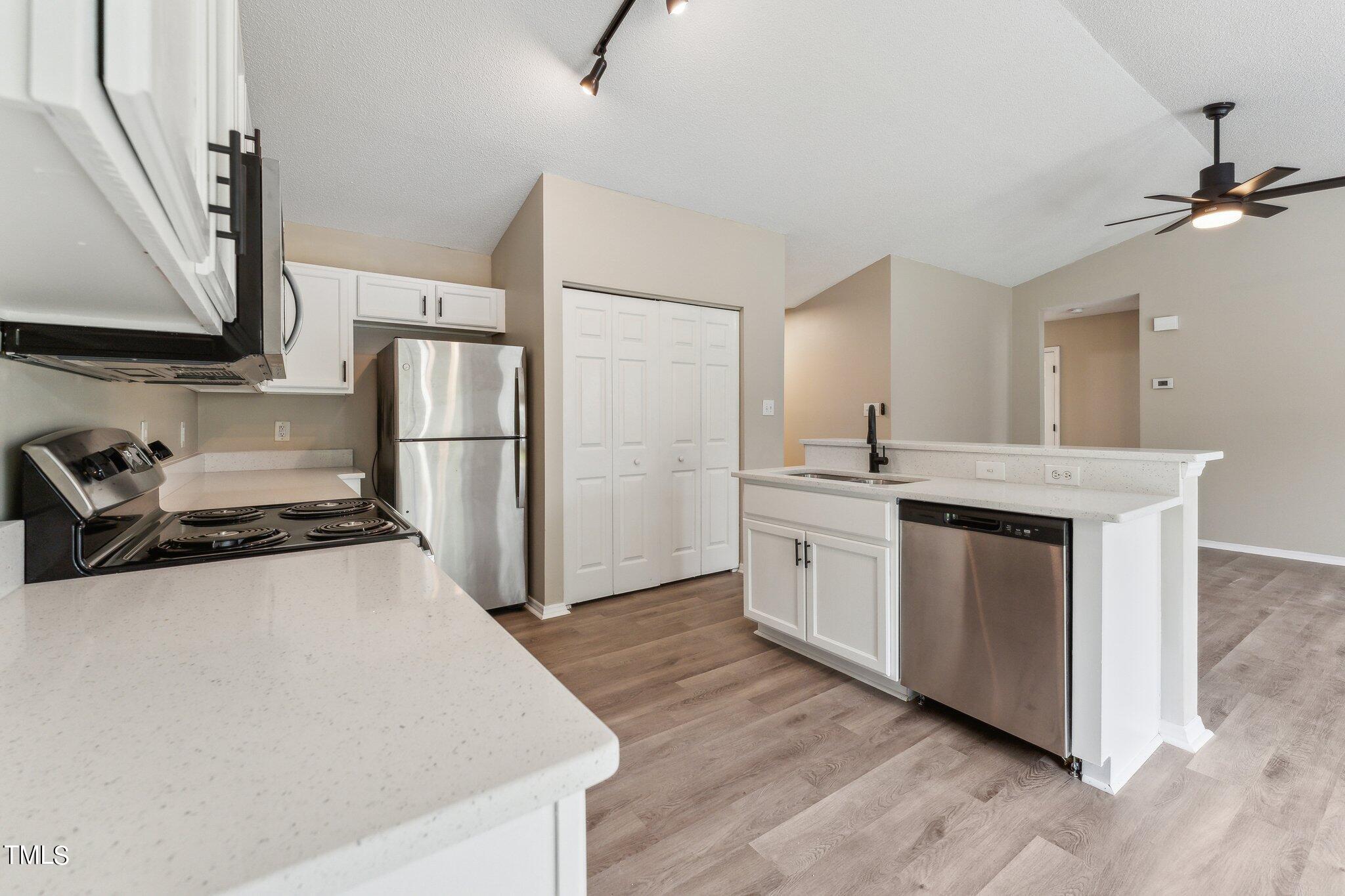 4400 Kentwell Place Raleigh, NC 27604 - Photo 8 of 23 8-web-or-mls-DSC05130