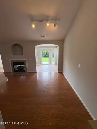 $2,500 | 121 Mulberry Circle, Hampstead, NC 28443