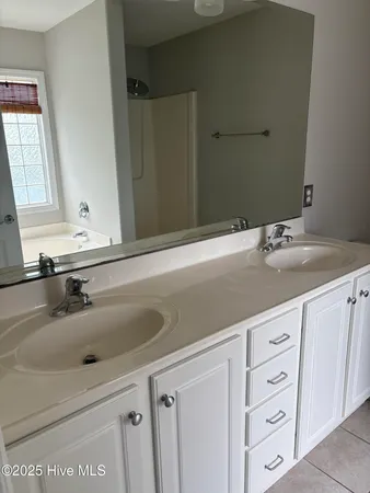 $2,500 | 121 Mulberry Circle, Hampstead, NC 28443