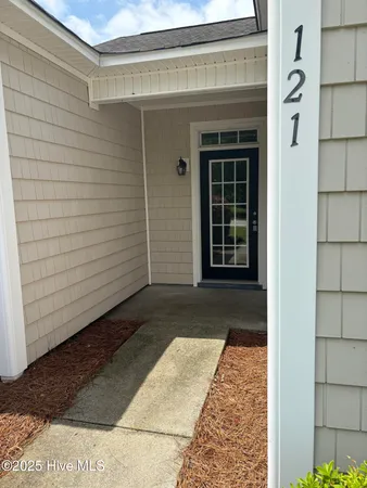 $2,500 | 121 Mulberry Circle, Hampstead, NC 28443