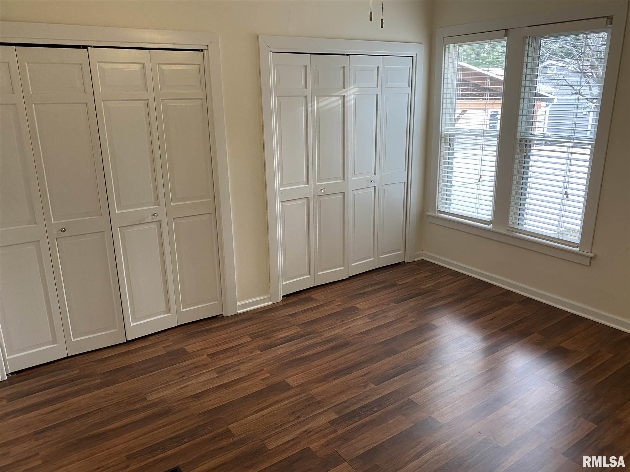 916 Cleveland Avenue Springfield, IL 62704 - Photo 8 of 14