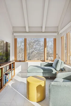 $995,000 | 747 Kenwood Parkway, Minneapolis, MN 55403