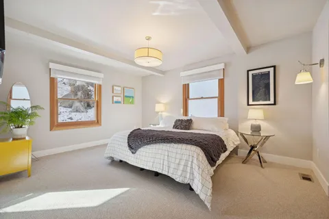 $995,000 | 747 Kenwood Parkway, Minneapolis, MN 55403