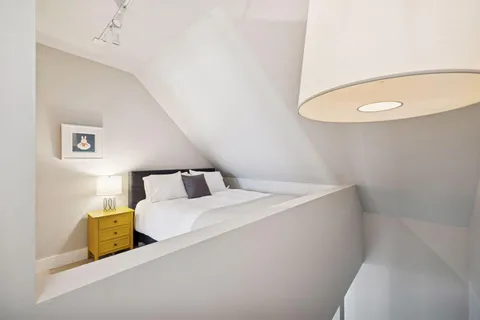 $995,000 | 747 Kenwood Parkway, Minneapolis, MN 55403