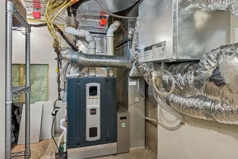 $995,000 | 747 Kenwood Parkway, Minneapolis, MN 55403