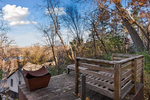 $995,000 | 747 Kenwood Parkway, Minneapolis, MN 55403