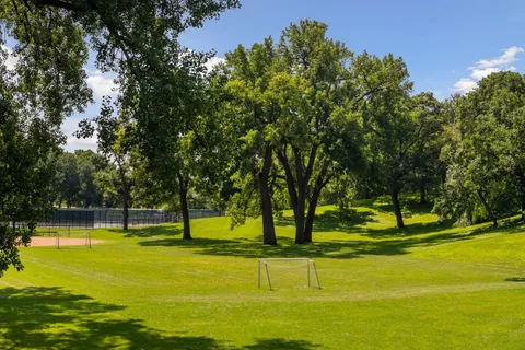 $995,000 | 747 Kenwood Parkway, Minneapolis, MN 55403