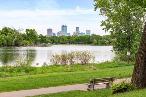 $995,000 | 747 Kenwood Parkway, Minneapolis, MN 55403