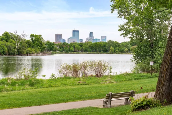 $995,000 | 747 Kenwood Parkway, Minneapolis, MN 55403