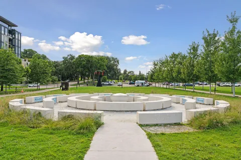 $995,000 | 747 Kenwood Parkway, Minneapolis, MN 55403