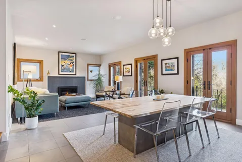 $995,000 | 747 Kenwood Parkway, Minneapolis, MN 55403