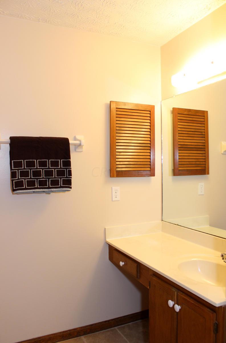 5288 Timberline Road, Unit 120 Columbus, OH 43220 - Photo 15 of 23 Gallery Image 15