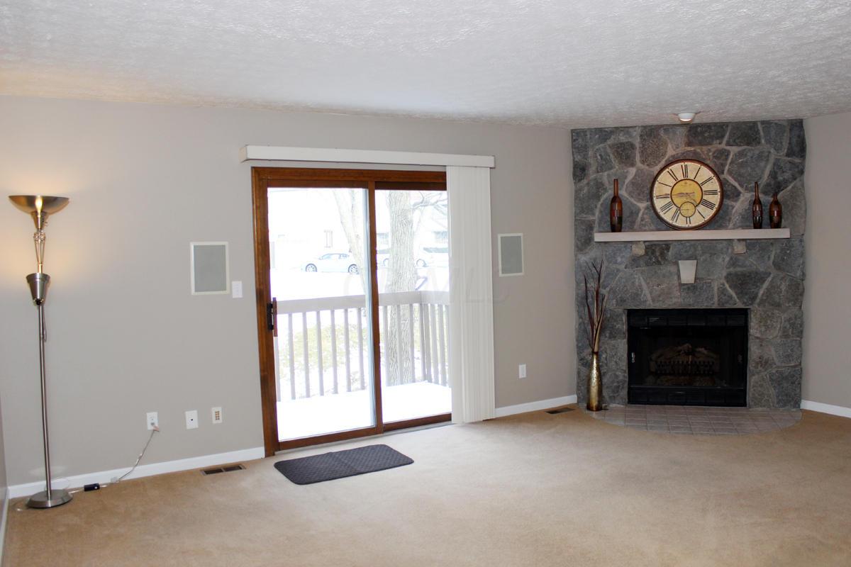 5288 Timberline Road, Unit 120 Columbus, OH 43220 - Photo 4 of 23 Gallery Image 4