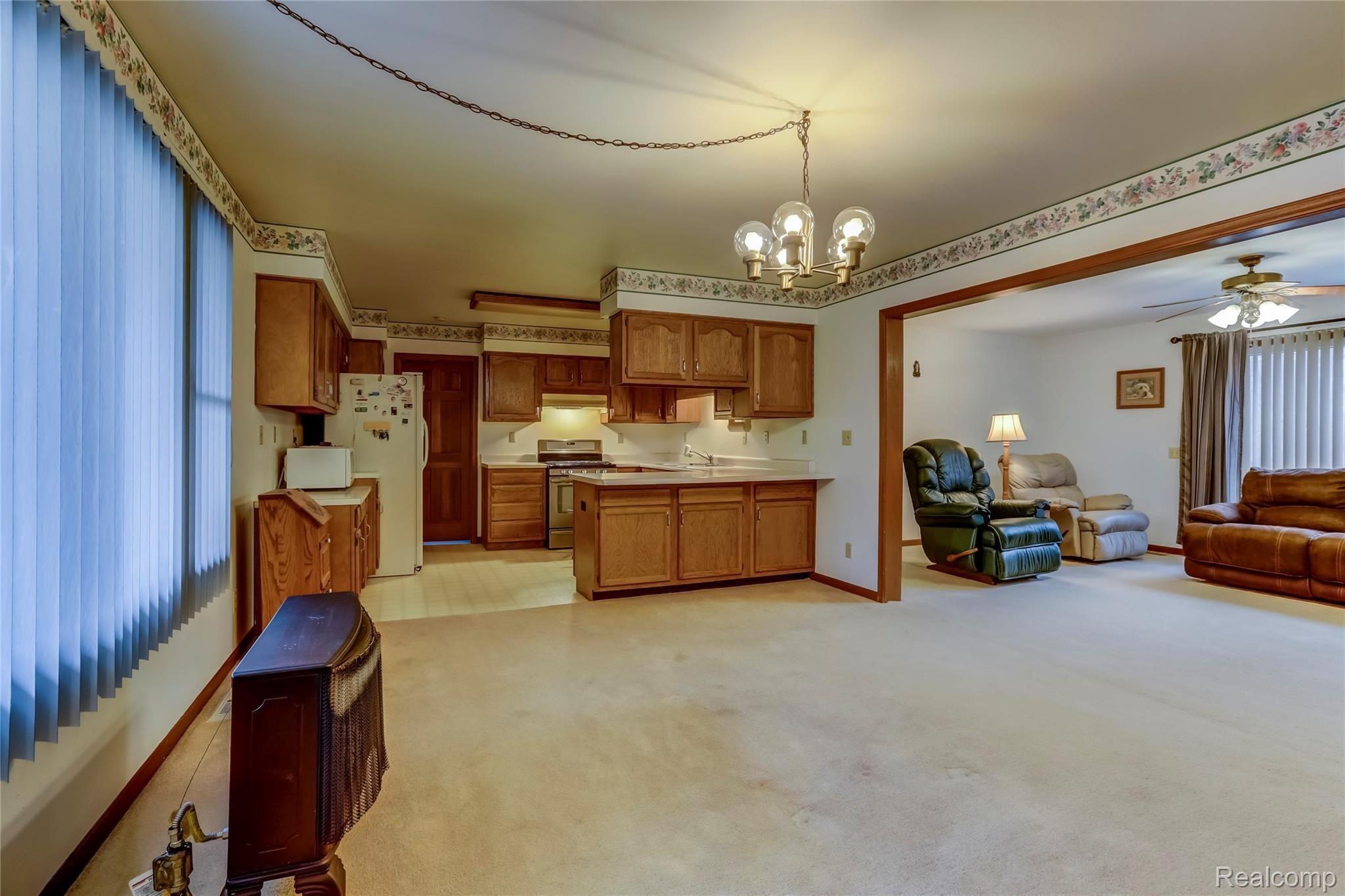 43160 Willis Road Belleville, MI 48111 - Photo 7 of 24 43160 Willis Road, Belleville, MI-9-FULL.jpg