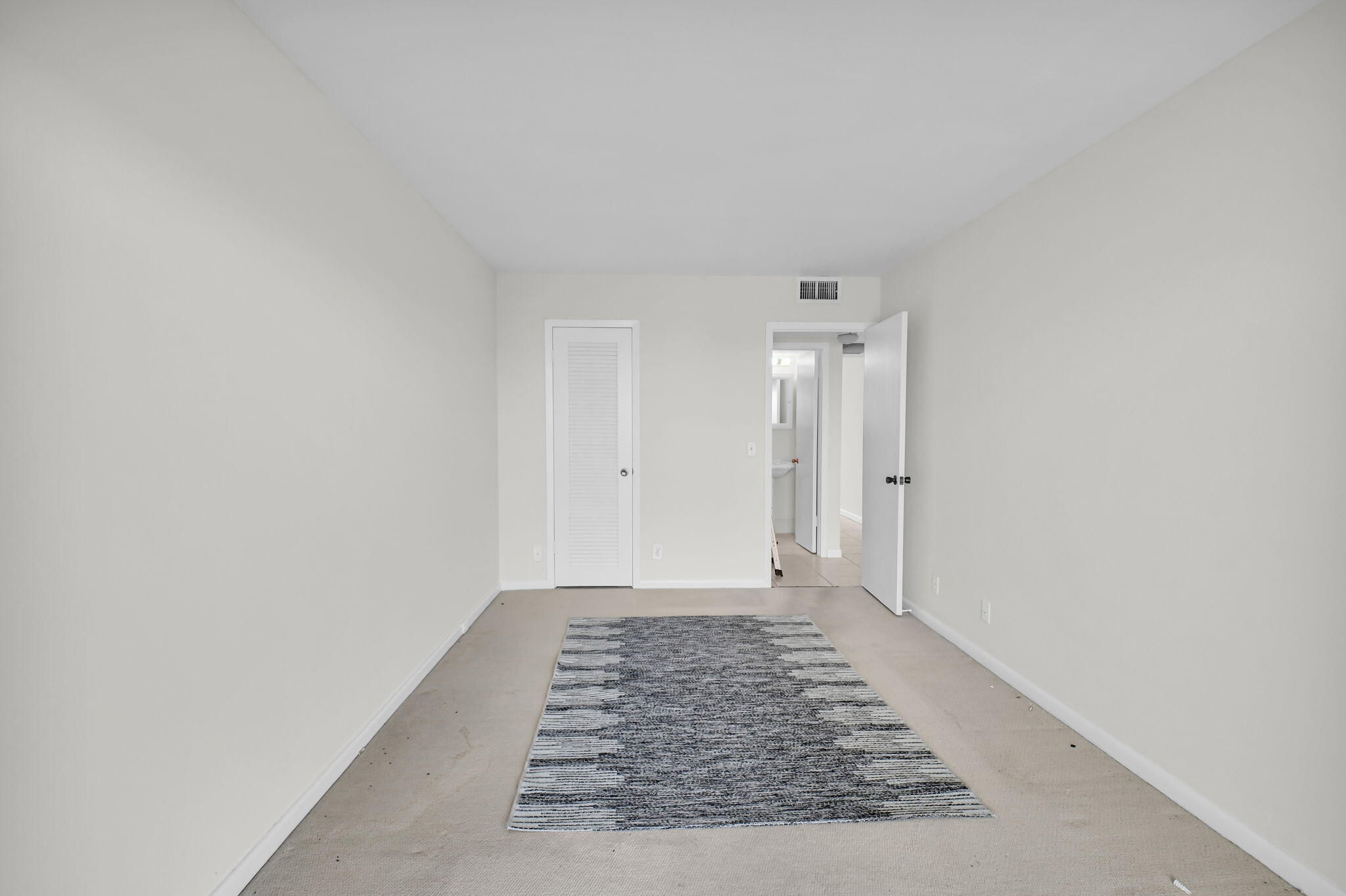 4088 Exeter Boca Raton, FL 33434 - Photo 20 of 48 Second Bedroom