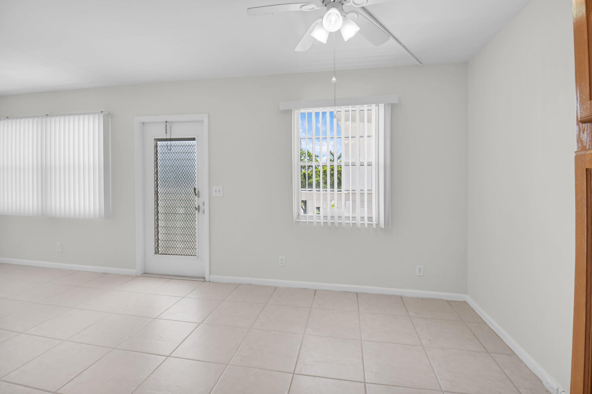 4088 Exeter Boca Raton, FL 33434 - Photo 9 of 48 Dining Area