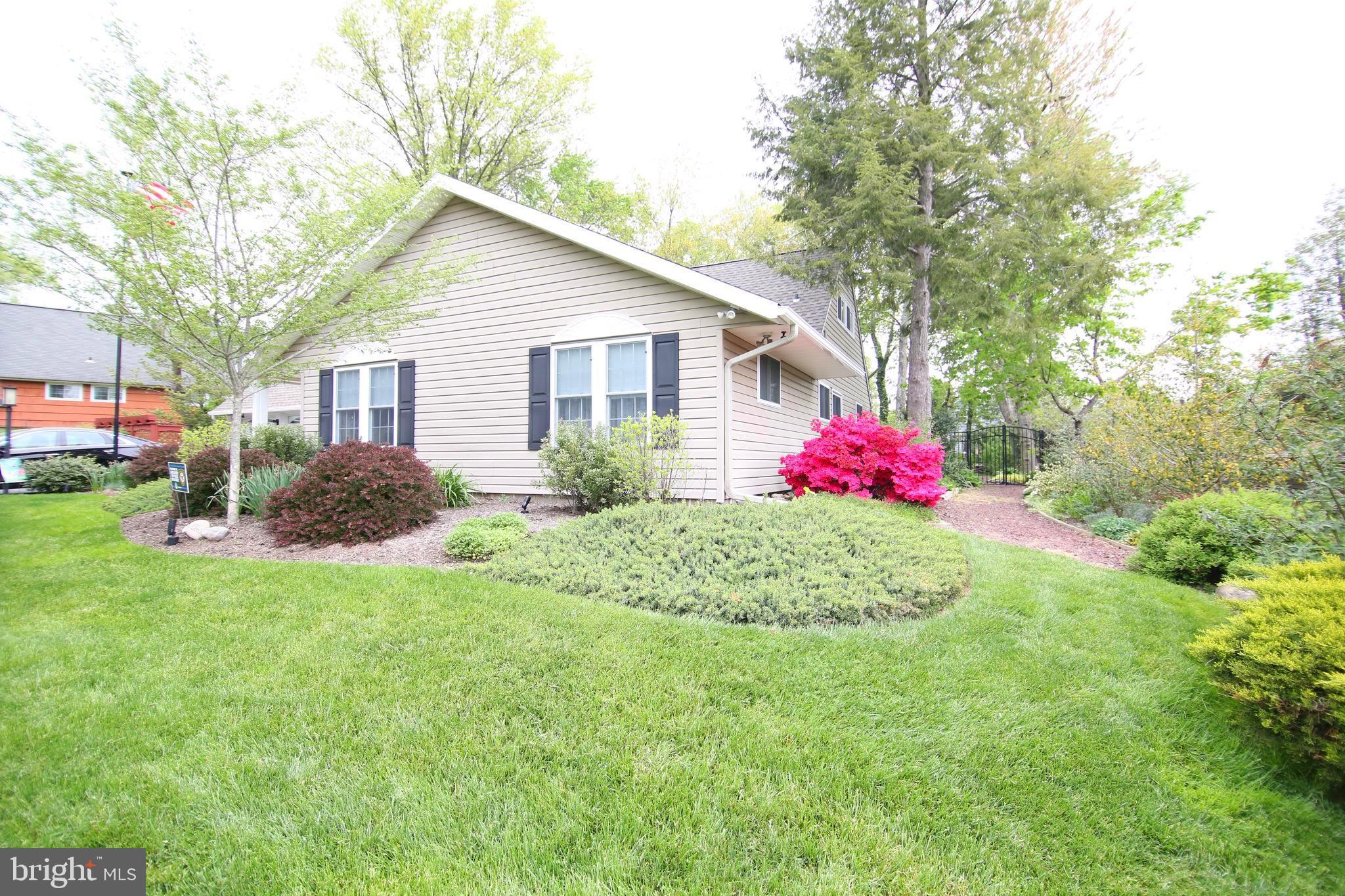 10 Full Turn Road Levittown, PA 19056 - Photo 2 of 50