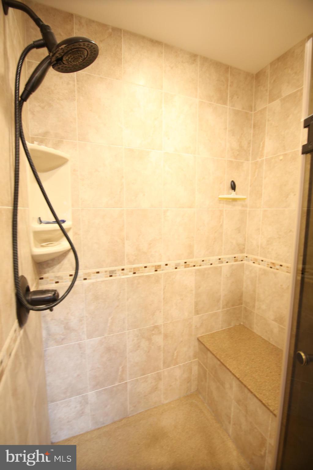 10 Full Turn Road Levittown, PA 19056 - Photo 24 of 50