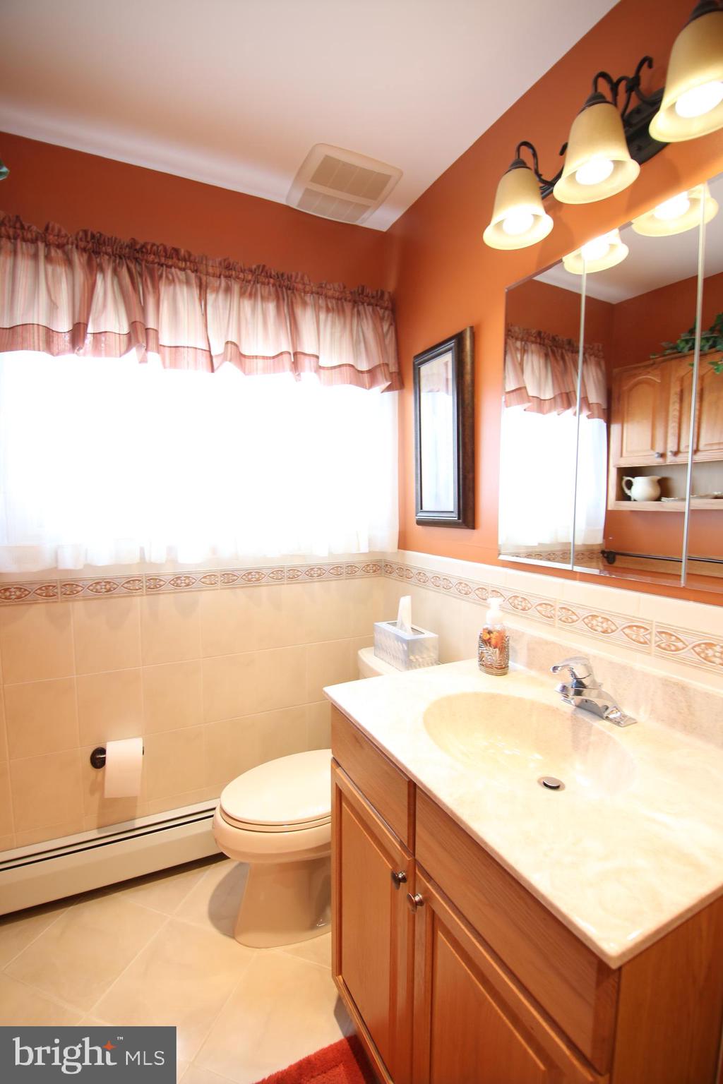 10 Full Turn Road Levittown, PA 19056 - Photo 29 of 50
