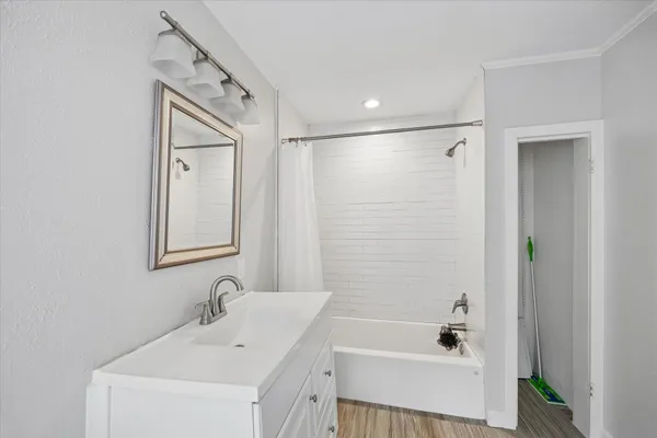 $1,200,000 | 1307 Marshall Street, Houston, TX 77006