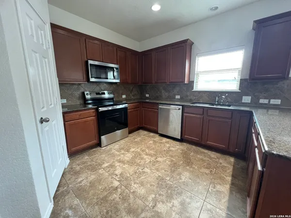 $2,150 | 505 Saddlehorn Way, Cibolo, TX 78108