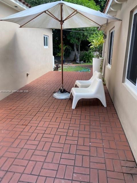 4427 Southwest 16th Street Miami, FL 33134 - Photo 14 of 18