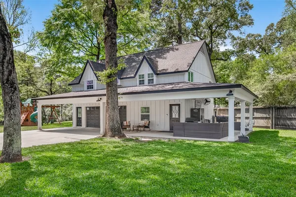 $699,000 | 819 Sentinel Oaks, Pinehurst, TX 77362