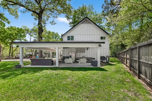 $699,000 | 819 Sentinel Oaks, Pinehurst, TX 77362
