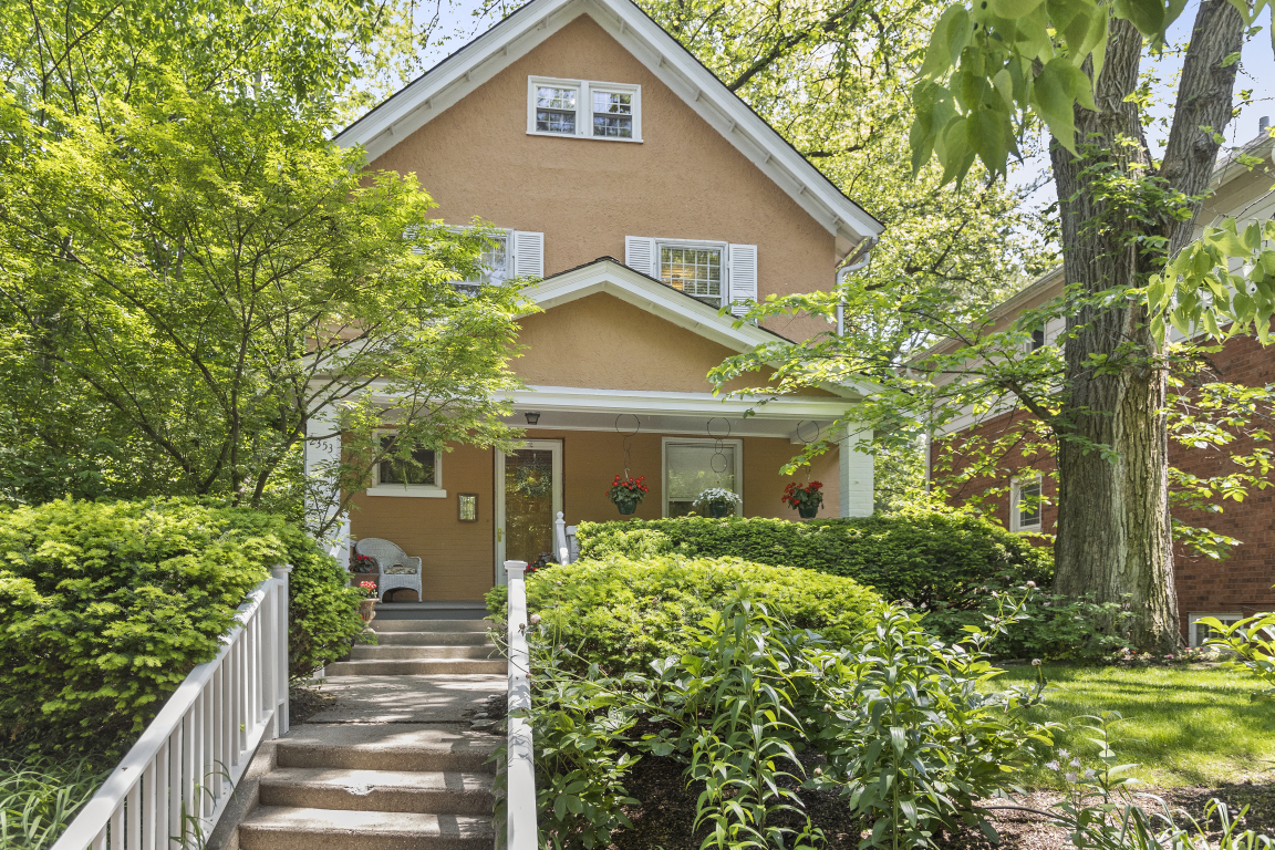 2353 Ridge Avenue Evanston, IL 60201 - Photo 1 of 35