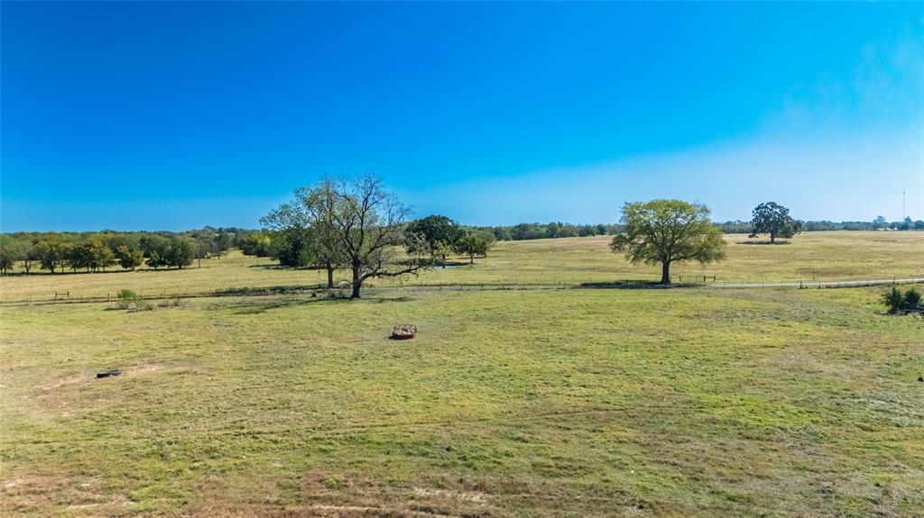 1094 Southwest Sw Cr Saltillo, TX 75478 - Photo 25 of 39