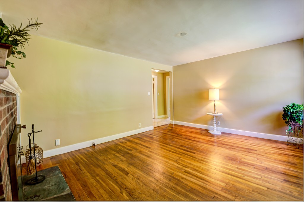 6-8 Rodney Road Bedford, MA 01730 - Photo 3 of 14 Gallery Image 3