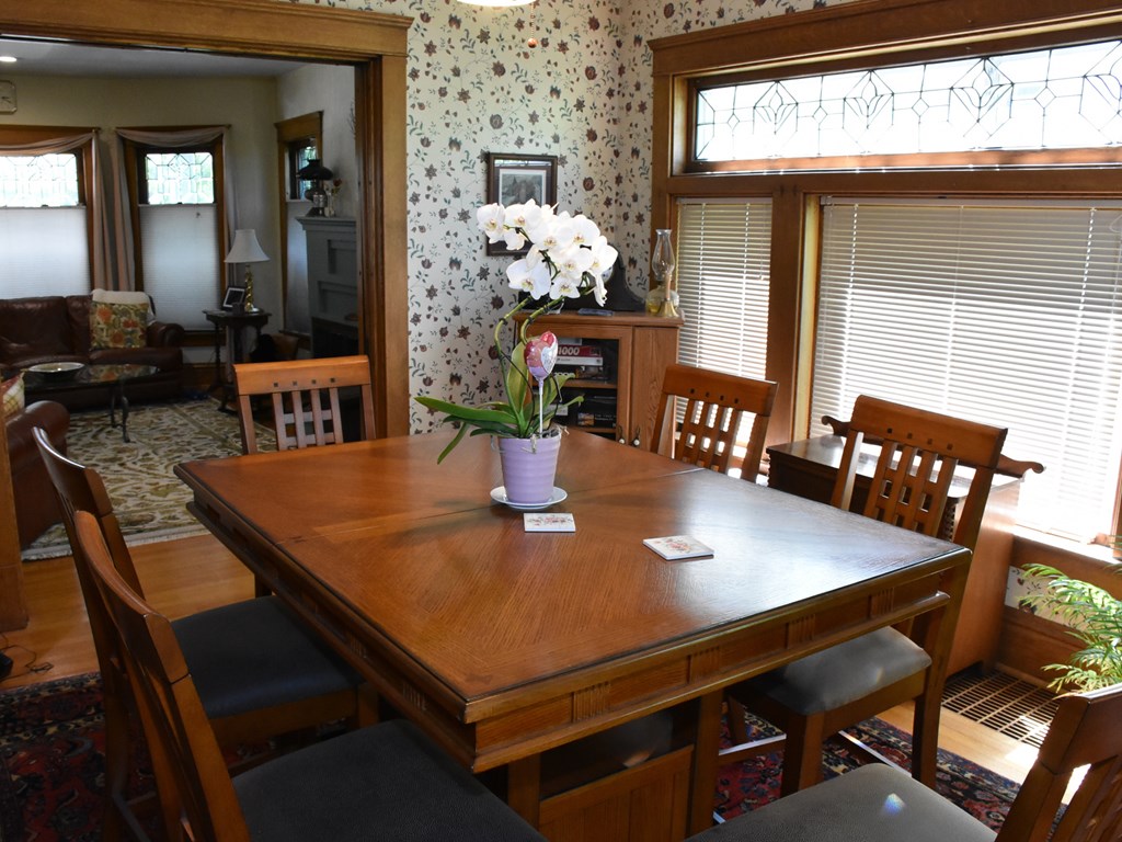 655 Chestnut Street Meadville, PA 16335 - Photo 11 of 43 a view of a dining room with furniture and window