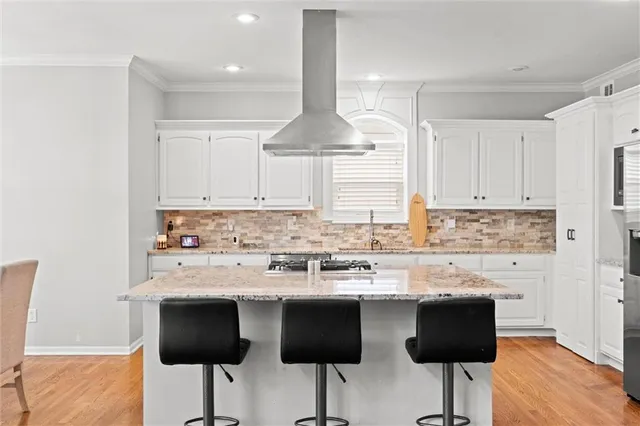 $695,000 | 14605 Carter Street, Overland Park, KS 66221