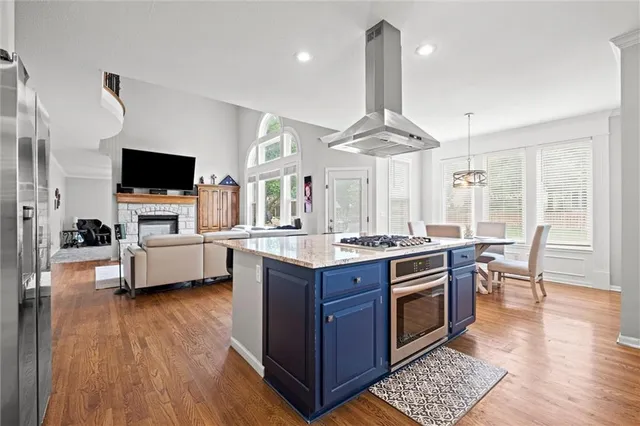 $695,000 | 14605 Carter Street, Overland Park, KS 66221