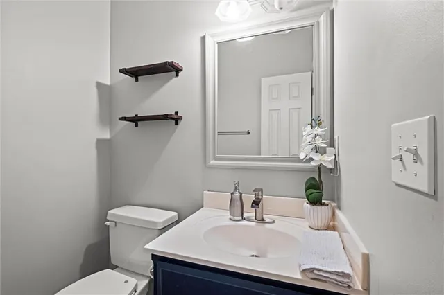 $695,000 | 14605 Carter Street, Overland Park, KS 66221