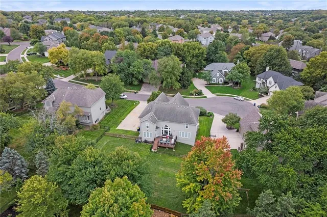 $695,000 | 14605 Carter Street, Overland Park, KS 66221