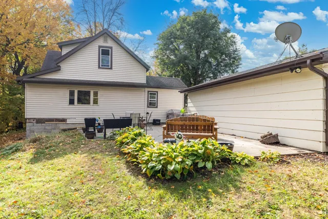 $374,900 | 52765 Belgrade Township 191, North Mankato, MN 56003