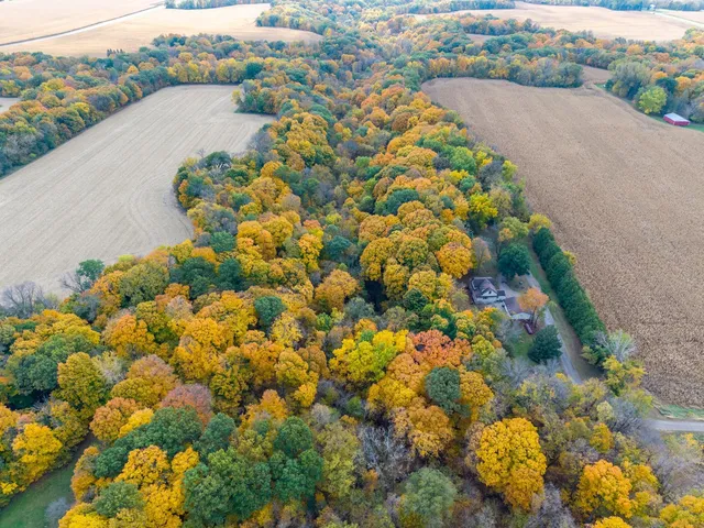 $374,900 | 52765 Belgrade Township 191, North Mankato, MN 56003