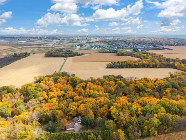 $374,900 | 52765 Belgrade Township 191, North Mankato, MN 56003