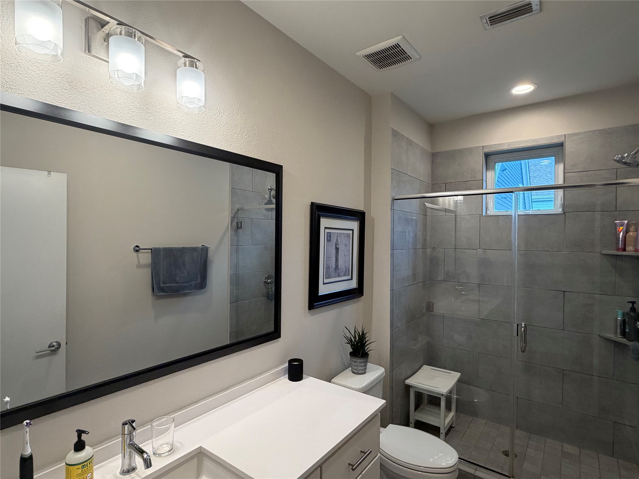 3612 Clary Way Austin, TX 78723 - Photo 9 of 16