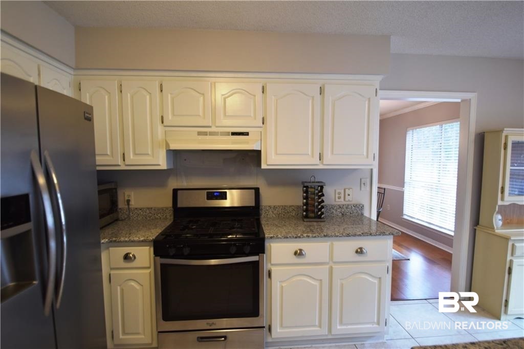 852 West Briar Court Mobile, AL 36609 - Photo 17 of 40