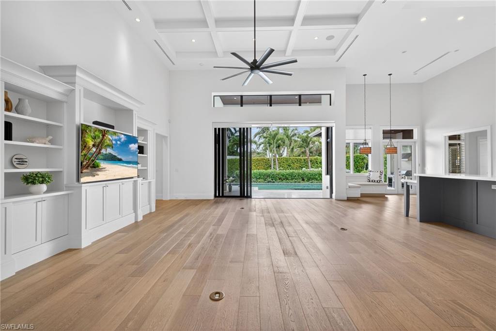 2140 Tarpon Road Naples, FL 34102 - Photo 12 of 50