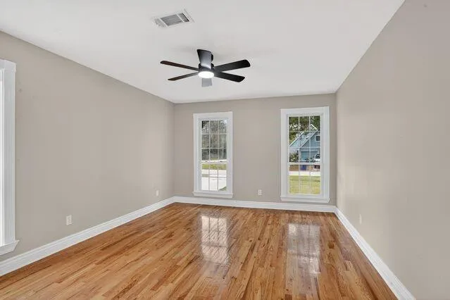 $2,100 | 305 Goldenwood Street, Mandeville, LA 70448