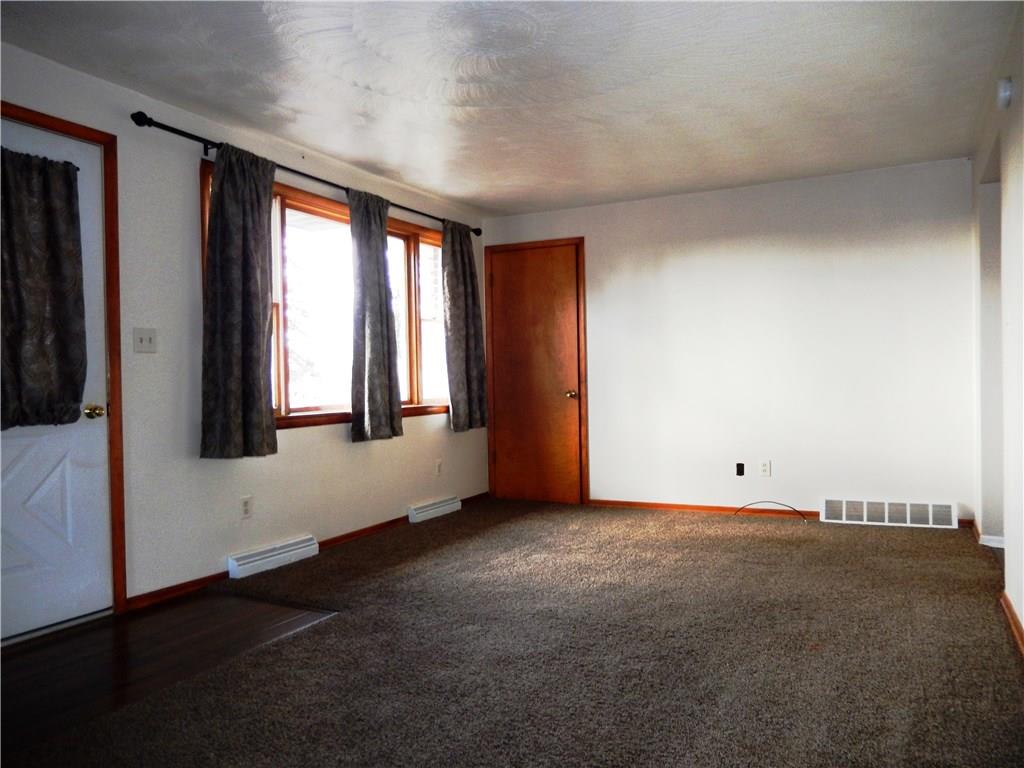 242 Walker Road Burgettstown, PA 15021 - Photo 8 of 25