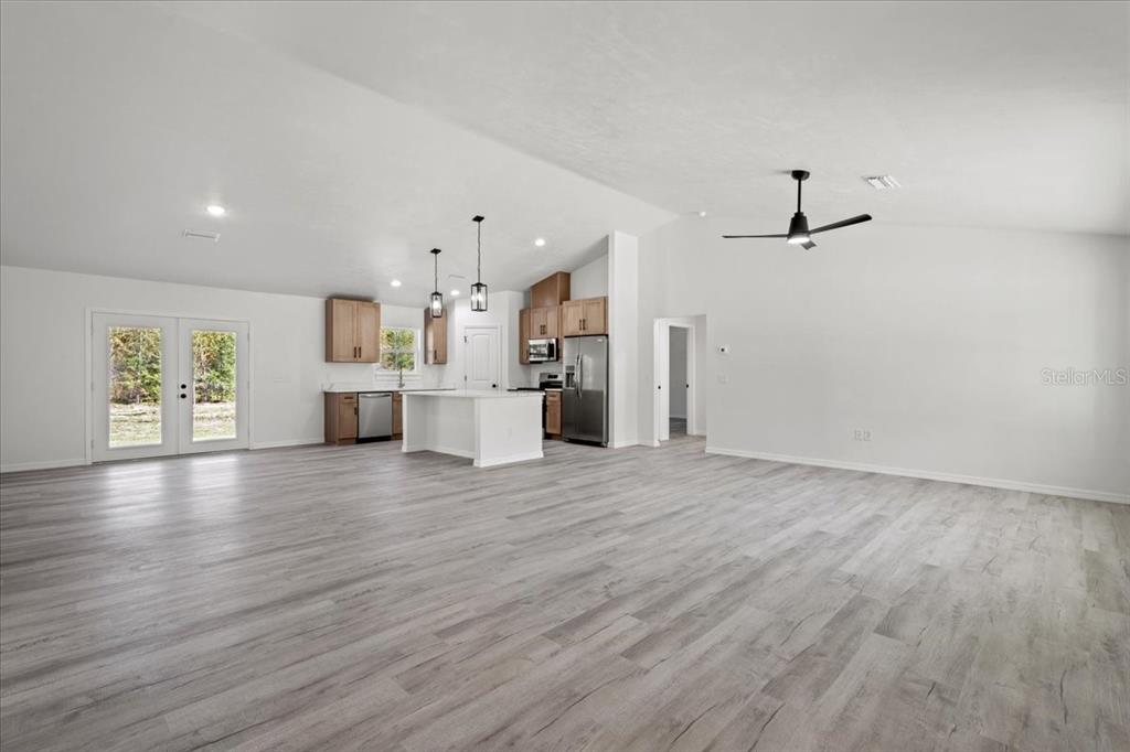 4906 Northwest 36th Street Bell, FL 32619 - Photo 17 of 38