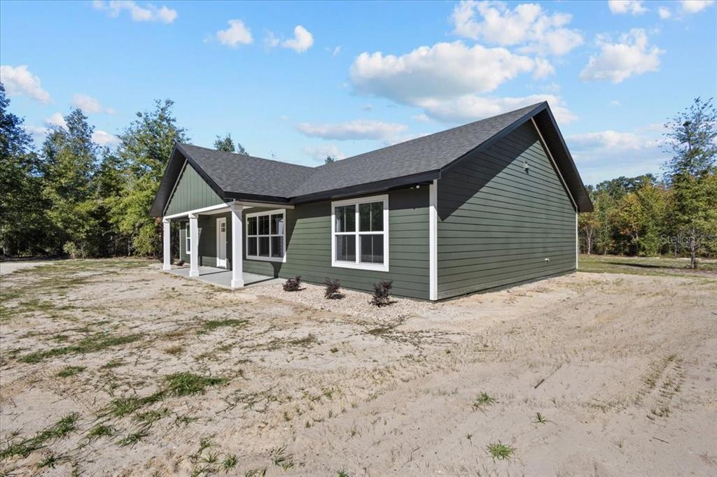 4906 Northwest 36th Street Bell, FL 32619 - Photo 3 of 38