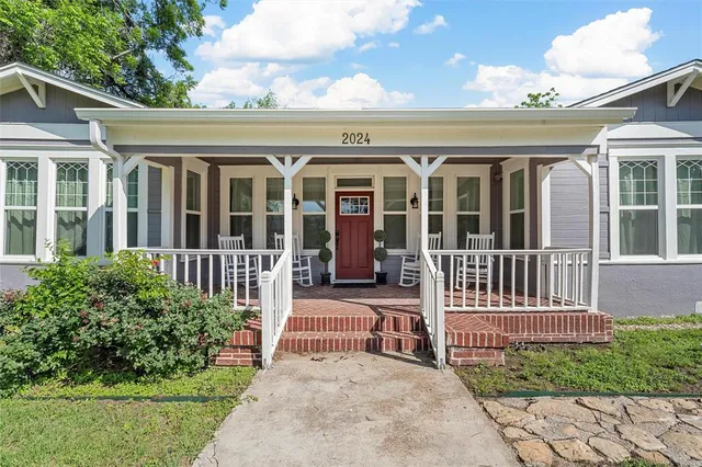 $489,900 | 2024 Columbus Avenue, Waco, TX 76701